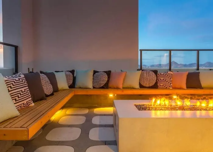 Boulevard Modern Highrise Stu Sky Pool Parking Gym 05 Apartamento